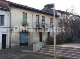  (unifamiliar adossada), 300 m², près de bus et de train, Calle Sant Miquel