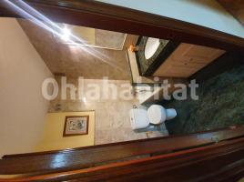 Flat, 125 m², near bus and train, Calle Sant Isidre