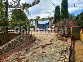 Houses (villa / tower), 546 m², near bus and train, Calle Formentor