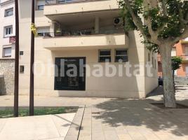 Alquiler local comercial, 95 m², Calle Boters