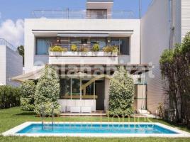 For rent Houses (villa / tower), 283 m²