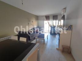 Flat, 120 m², almost new