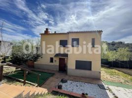 For rent Houses (otro), 130 m², near bus and train, almost new