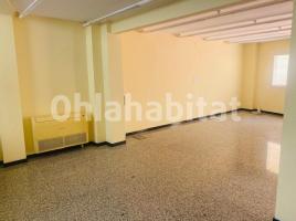 Lloguer local comercial, 150 m², prop bus i metro, Otro de Sant Andreu