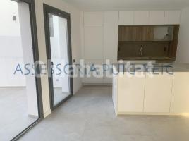 New home - Houses in, 210 m², new