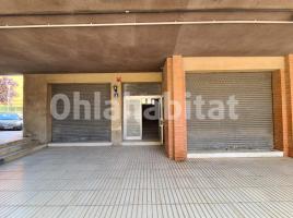 Business premises, 95 m², near bus and train, Plaza Osona, 5