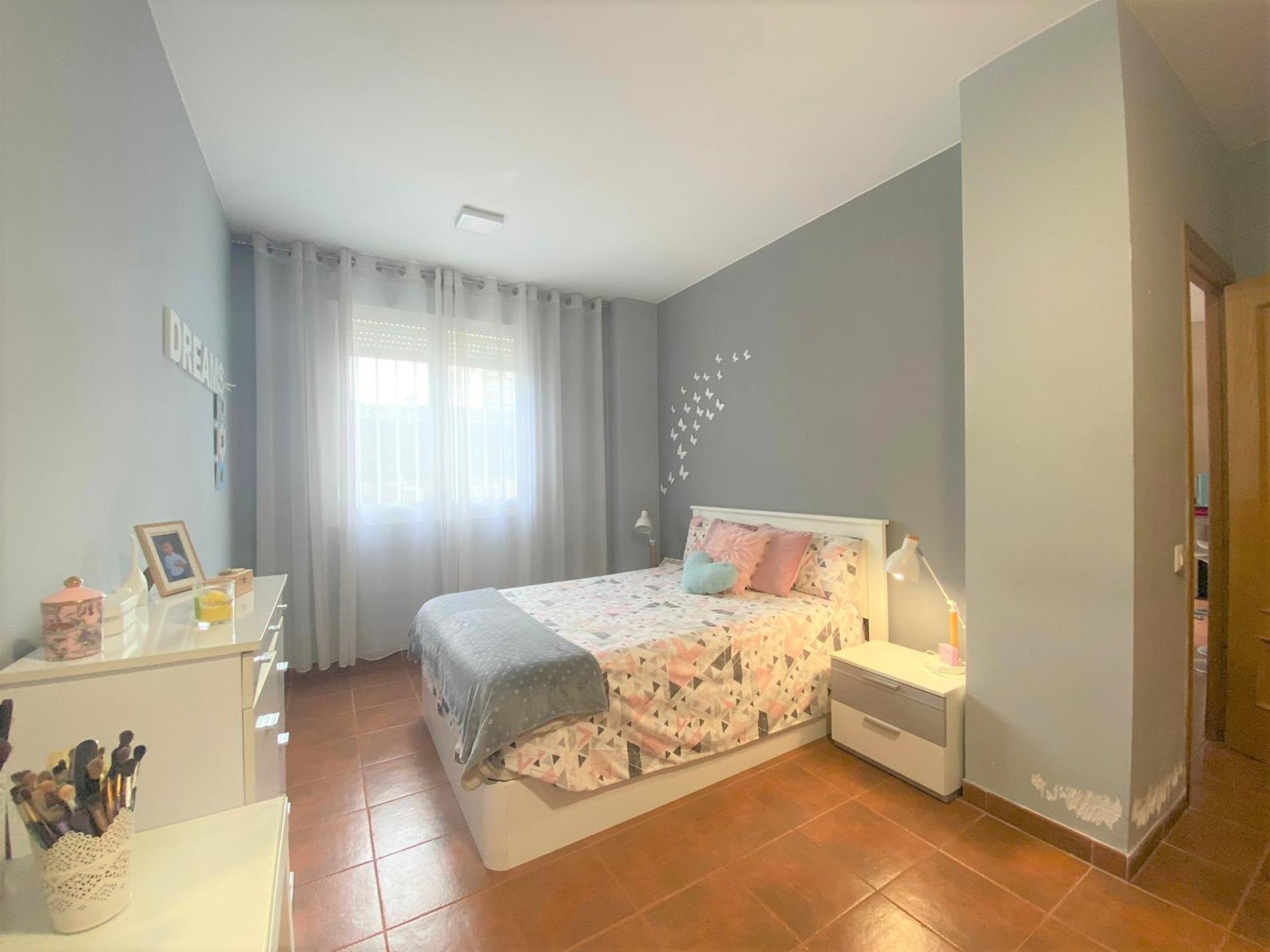 Apartament, 81 m², Ventura Gassol