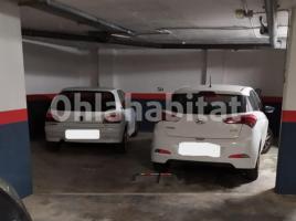 Parking, 40 m², almost new, Calle Canigó