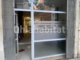 For rent business premises, 81 m², near bus and train, Calle Ramon Turró