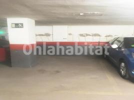 Plaza de aparcamiento, 8 m², Paseo de la Zona Franca, 142