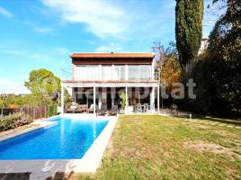 For rent Houses (villa / tower), 551 m², almost new
