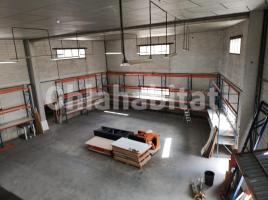 Nave industrial, 1517 m²