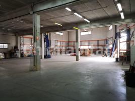 Nave industrial, 1517 m²
