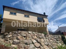 Houses (villa / tower), 111 m², almost new