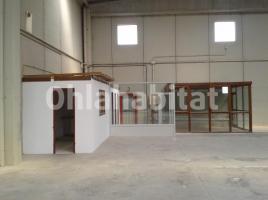 For rent industrial, 580 m², near bus and train, Calle Migjorn, 8