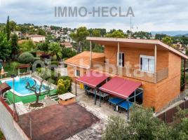 Houses (villa / tower), 336 m², almost new