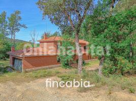 Houses (detached house), 335 m², almost new