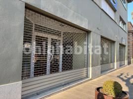 Alquiler local comercial, 70 m², seminuevo, Calle Catalunya, 11