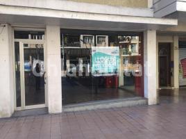 For rent business premises, 176 m², Avenida Catalunya