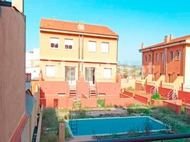 For rent Houses (terraced house), 250 m², Calle del Pou