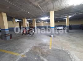 Plaza de aparcamiento, 12 m², seminuevo, Calle Industrials, 17