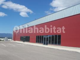 Industrial, 766 m², near bus and train, new, Calle Hispano Suiza
