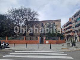 Propiedad horizontal, 1600 m², Calle Major, 41