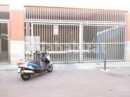For rent parking, 4 m², Pasaje de Sant Antoni Abat