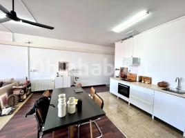 Office, 272 m², near bus and train, Calle PERE IV