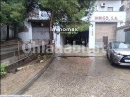 Industrial, 486 m², Zona