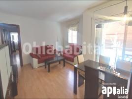Flat, 107 m², almost new