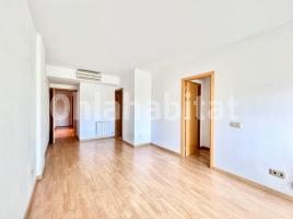 For rent flat, 86 m², near bus and train, almost new, Calle de Dublín, 2