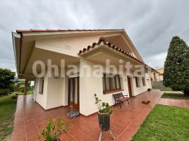 Houses (villa / tower), 274 m²