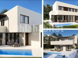 Houses (villa / tower), 260 m², new, Calle Valira