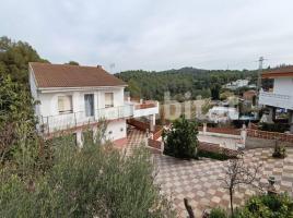 For rent Houses (country house), 280 m², near bus and train