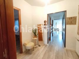 Pis, 101 m², Calle Montseny