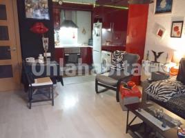 Flat, 71 m², almost new