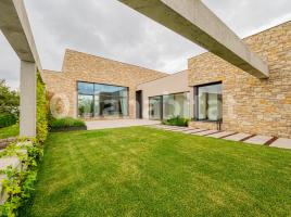 Lloguer Casa (xalet / torre), 430 m², nou, Avenida Goitallops