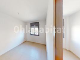 New home - Flat in, 60 m², near bus and train, new