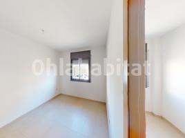 New home - Flat in, 60.94 m², near bus and train, new