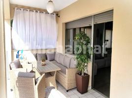 Houses (detached house), 210 m², almost new, Calle Olivera