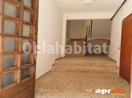 Houses (terraced house), 286 m², Calle Josep Guardiola