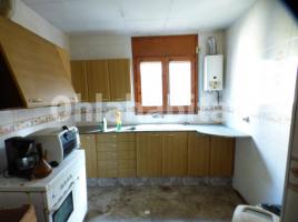 Casa (unifamiliar aïllada), 414 m², prop de bus i tren