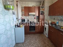 Casa (unifamiliar aïllada), 594 m², prop de bus i tren