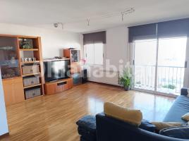 Flat, 101 m², near bus and train, Abrera