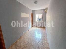 Flat, 64 m², near bus and train, La Torrasa