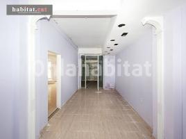 Local comercial, 151 m²,  (Roquetes) 