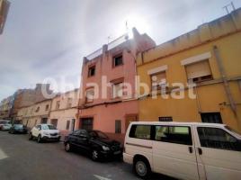 Property Vertical, 298 m²