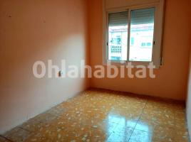 Piso, 65 m², cerca de bus y tren