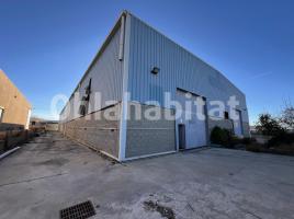 Industrial, 2040 m², Piera